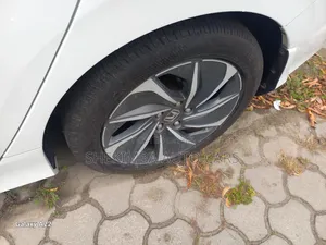 Honda Insight 2019 White