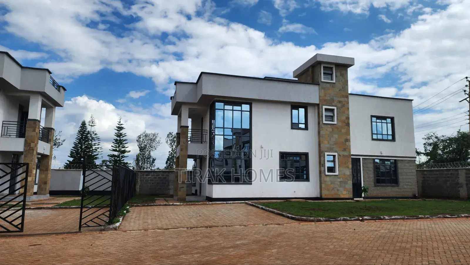 6bdrm Maisonette in Lenana 14Th Groove, Kenyatta Road / Theta for sale
