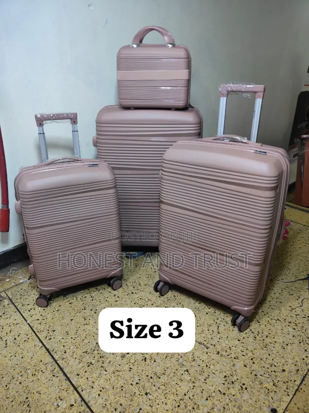 4 in 1 Unbreakable Big Size 3 Rubber Suitcase