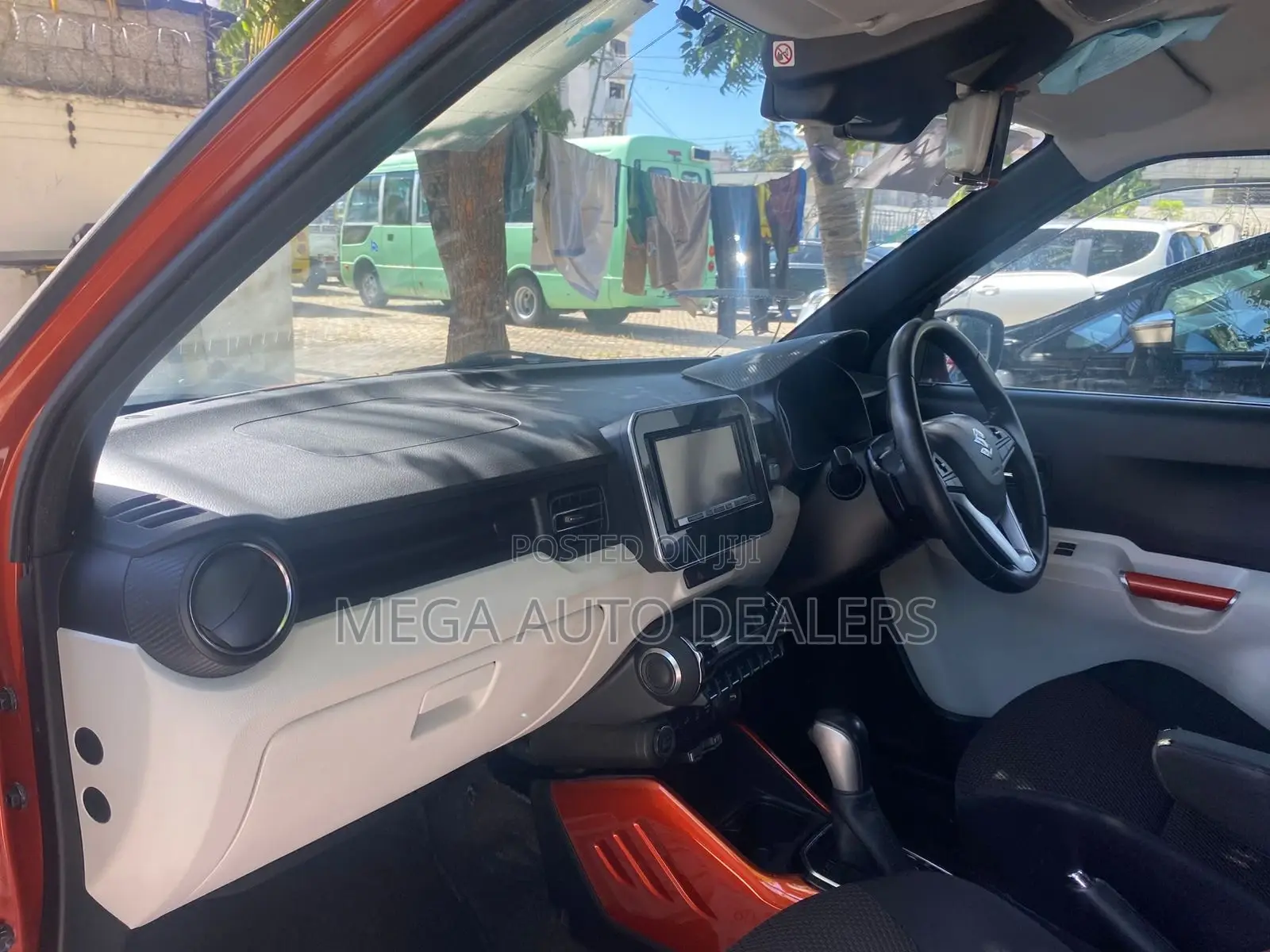 Suzuki Ignis 2018 Orange