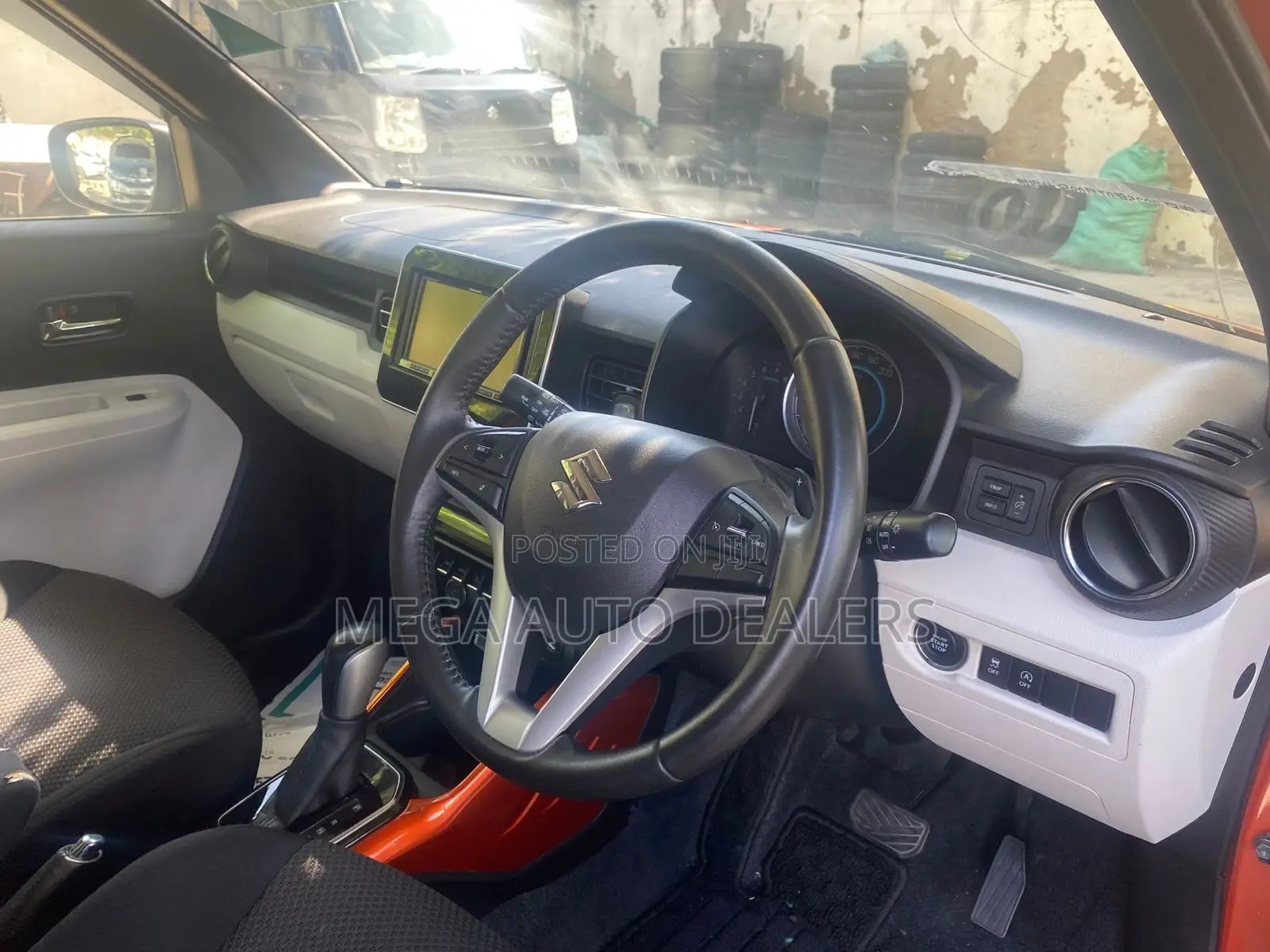 Suzuki Ignis 2018 Orange