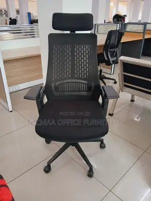 Ergonomic Comfort Meets Performance Breathable Back Seat