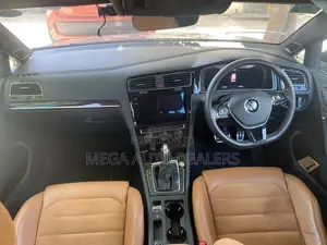 Volkswagen Golf 2018 Gray