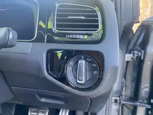 Volkswagen Golf 2018 Gray