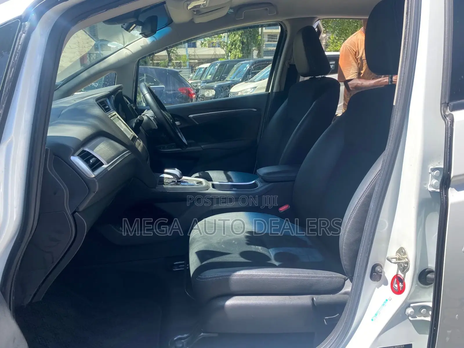 Honda Fit Shuttle 2018 White