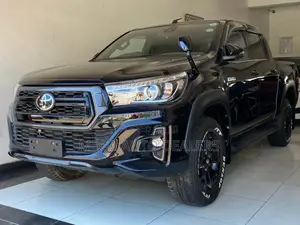 Toyota Hilux 2018 Black
