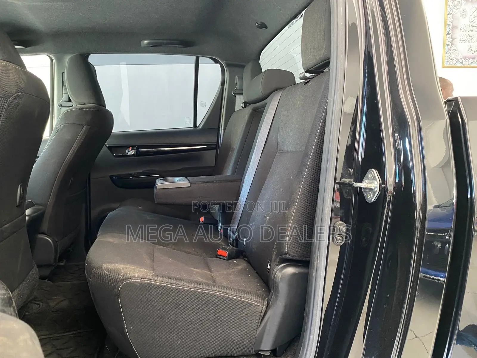 Toyota Hilux 2018 Black