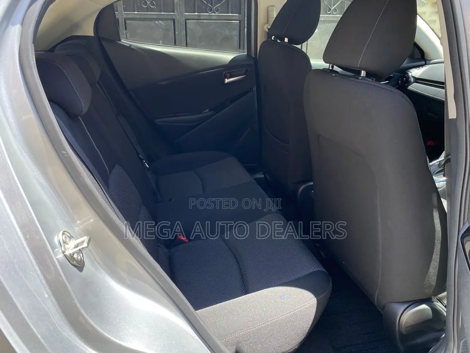 Mazda Demio 2018 Silver