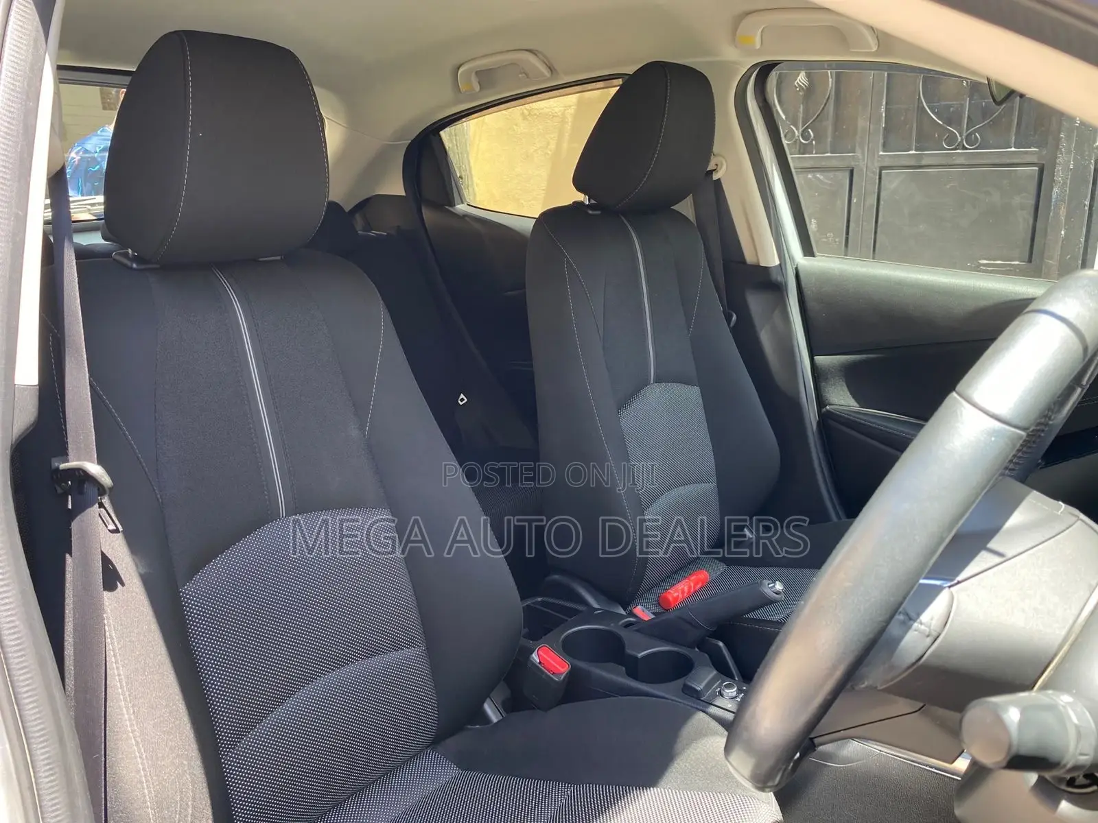 Mazda Demio 2018 Silver