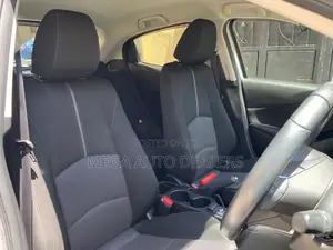 Mazda Demio 2018 Silver