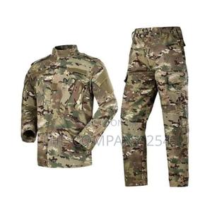 Quality Outdoor Hiking Camo 2 Piece Uniform - thumbnail 2