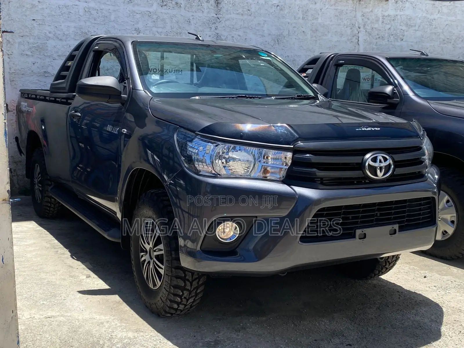 Toyota Hilux 2018 Black