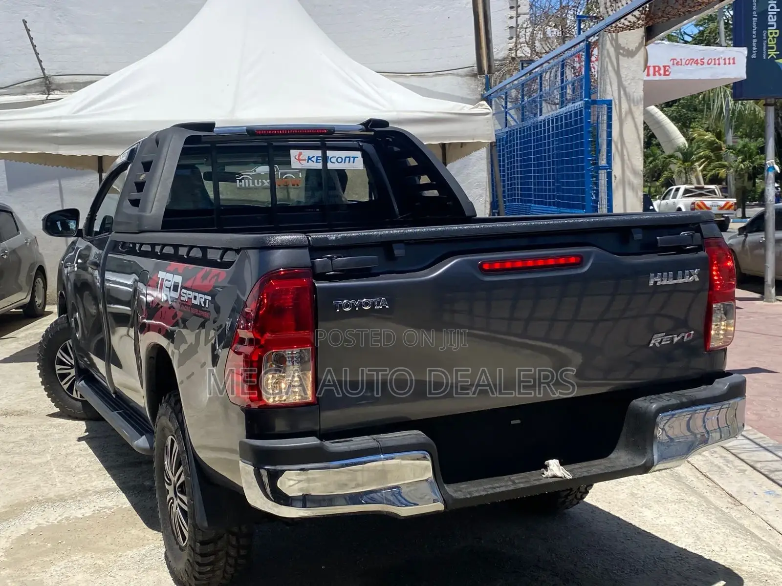 Toyota Hilux 2018 Black