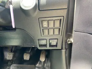 Toyota Hilux 2018 Black
