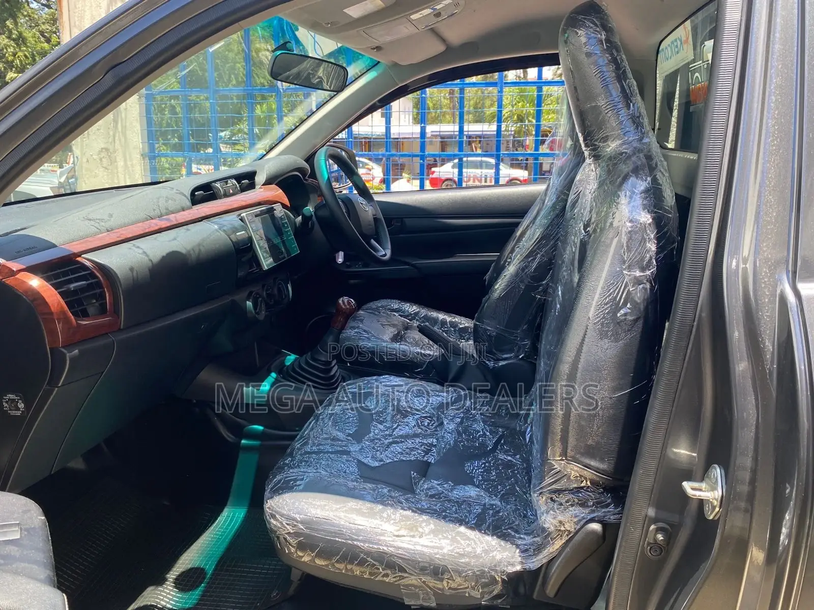 Toyota Hilux 2018 Black