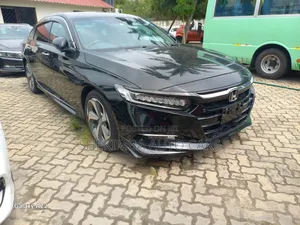 Honda Accord Sport 2.0T 2020 Black