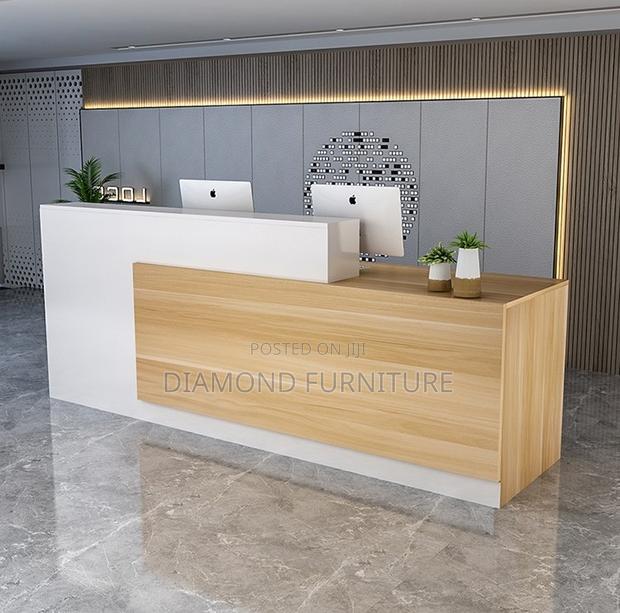 Modern Executive Front Office Reception Desk - thumbnail 3