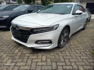 Honda Accord Sport 2.0T 2020 White