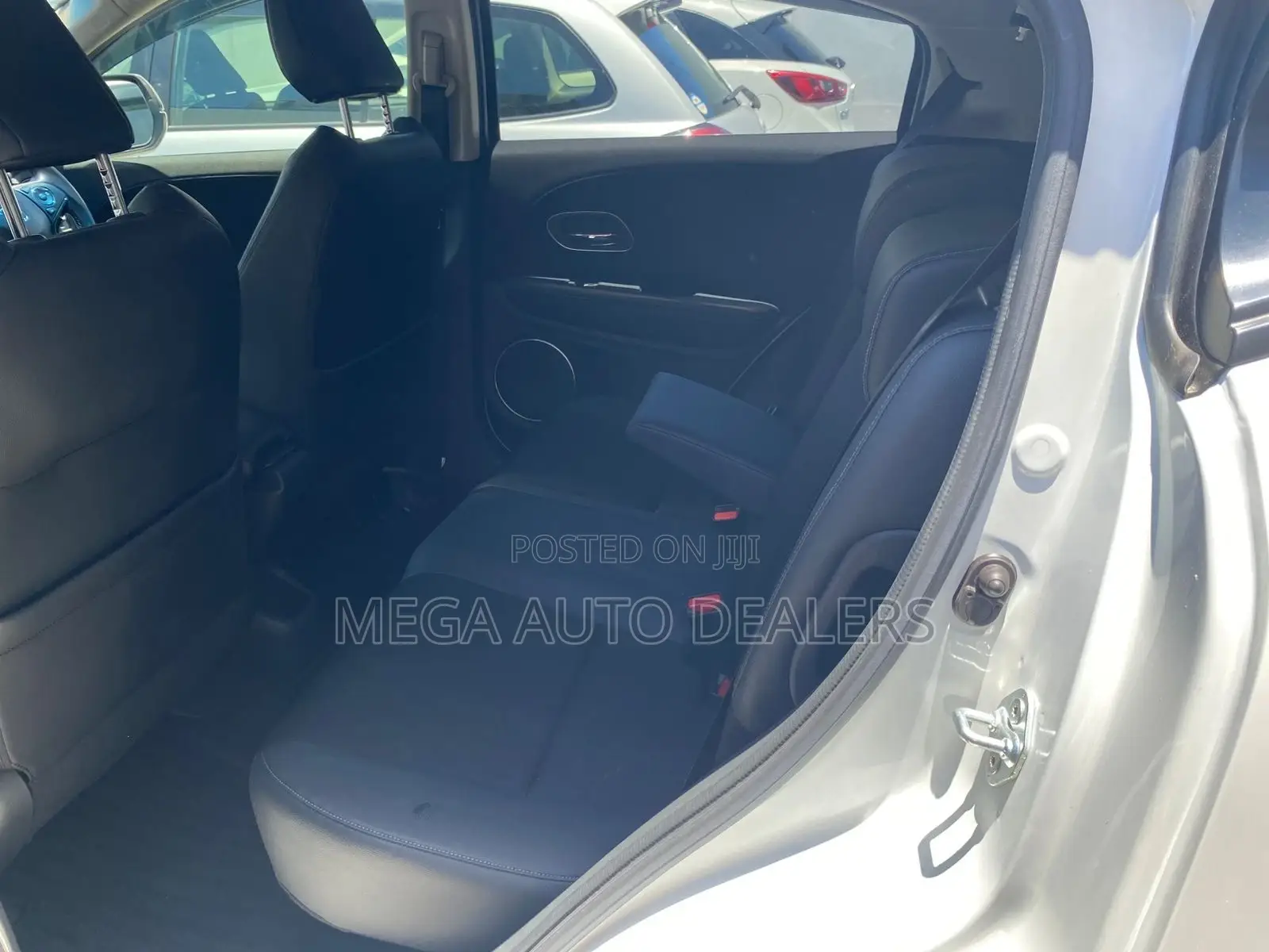 Honda Vezel 2018 White