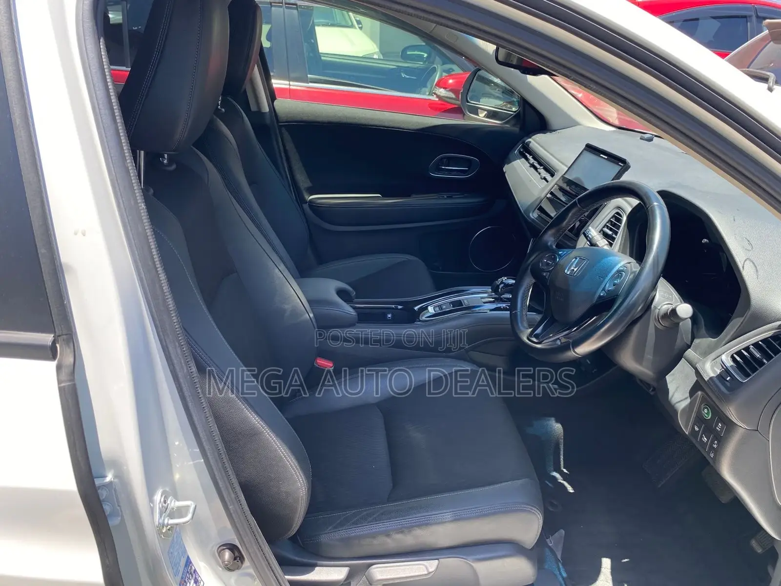 Honda Vezel 2018 White