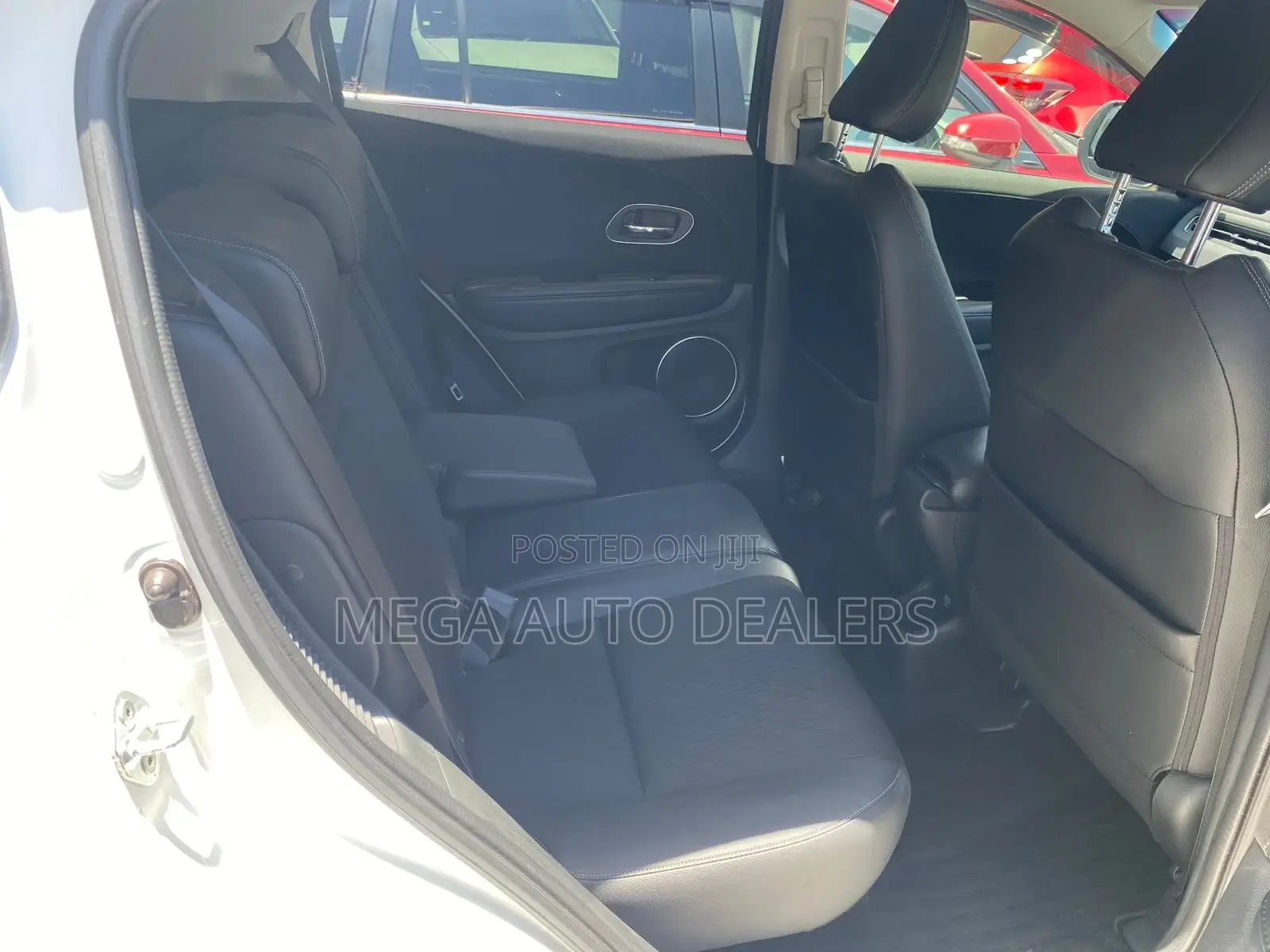 Honda Vezel 2018 White
