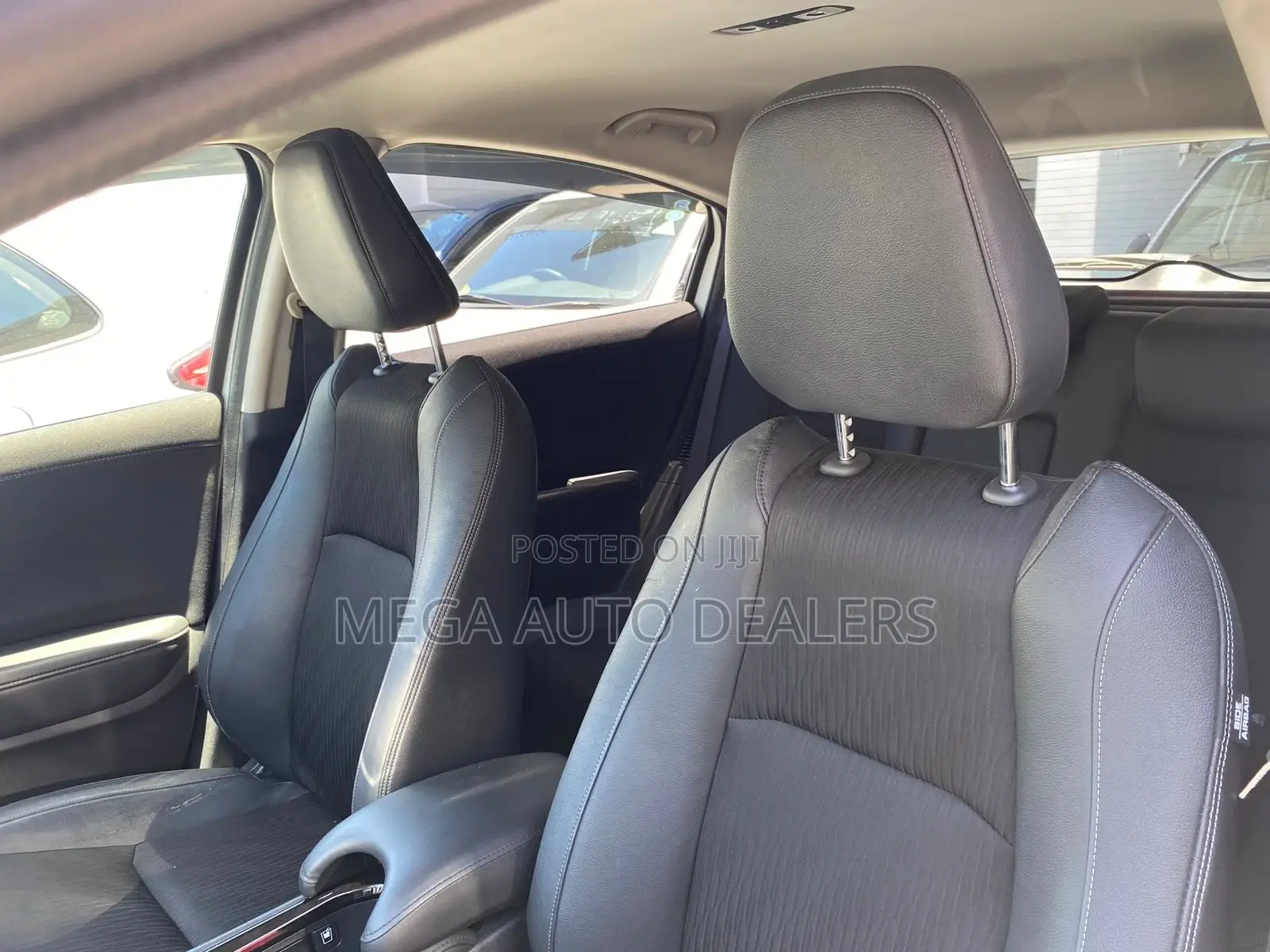 Honda Vezel 2018 White