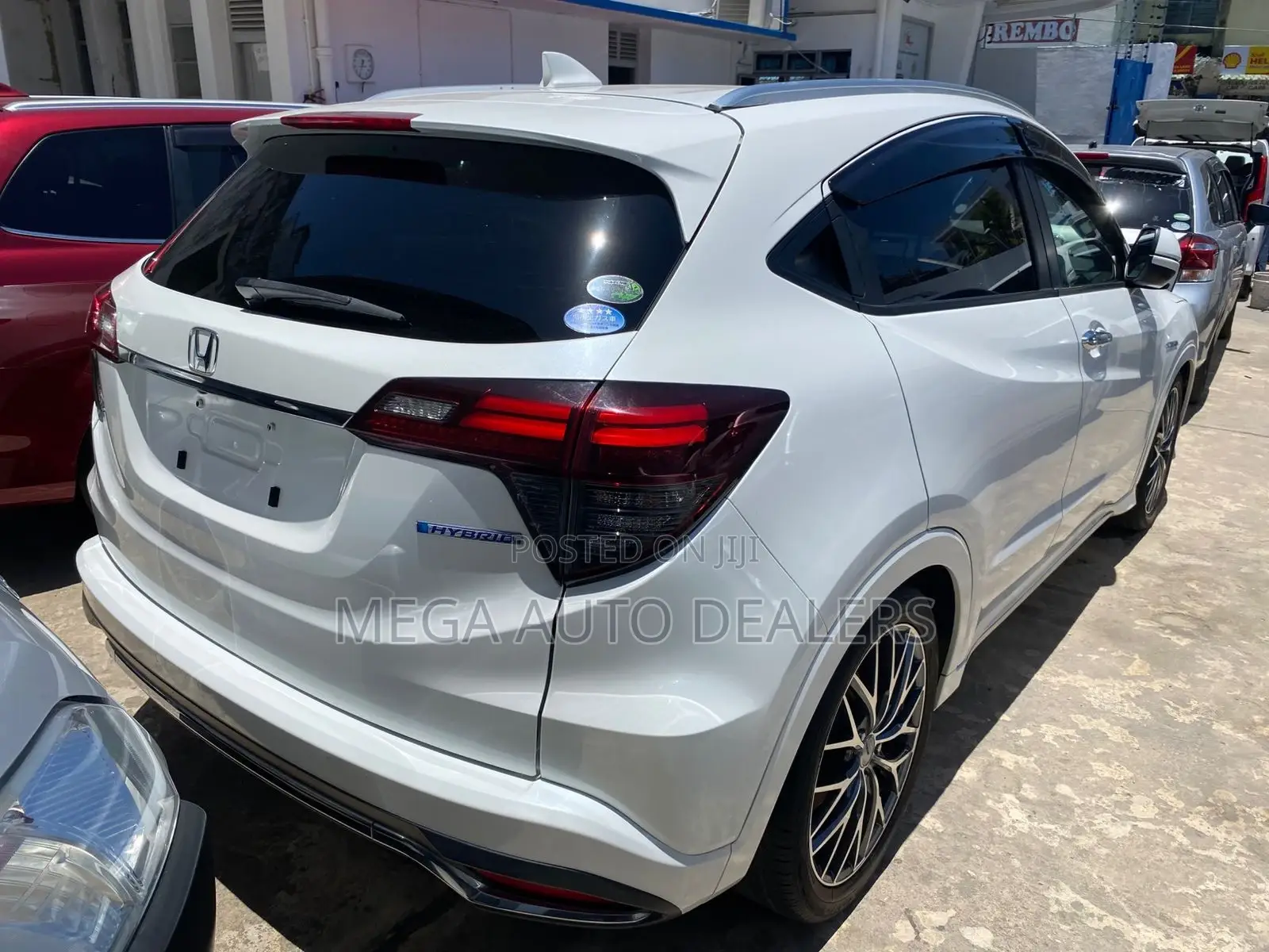 Honda Vezel 2018 White