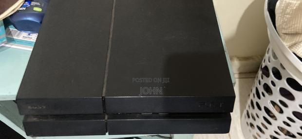 Selling Ps 4 Though It Has Problems - main view