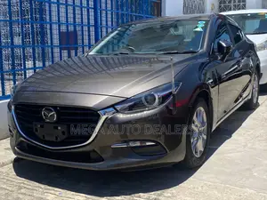 Mazda Axela 2018 Brown