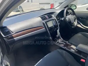 Toyota Allion 2018 Silver