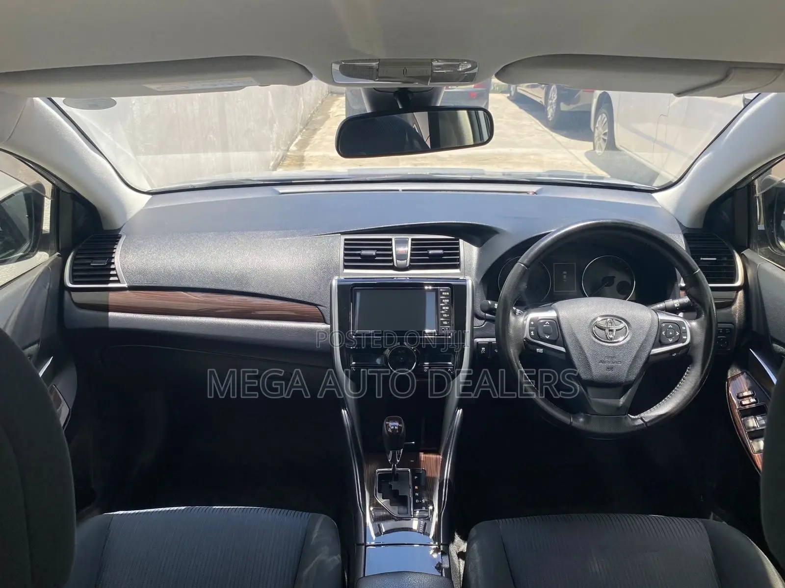 Toyota Allion 2018 Silver