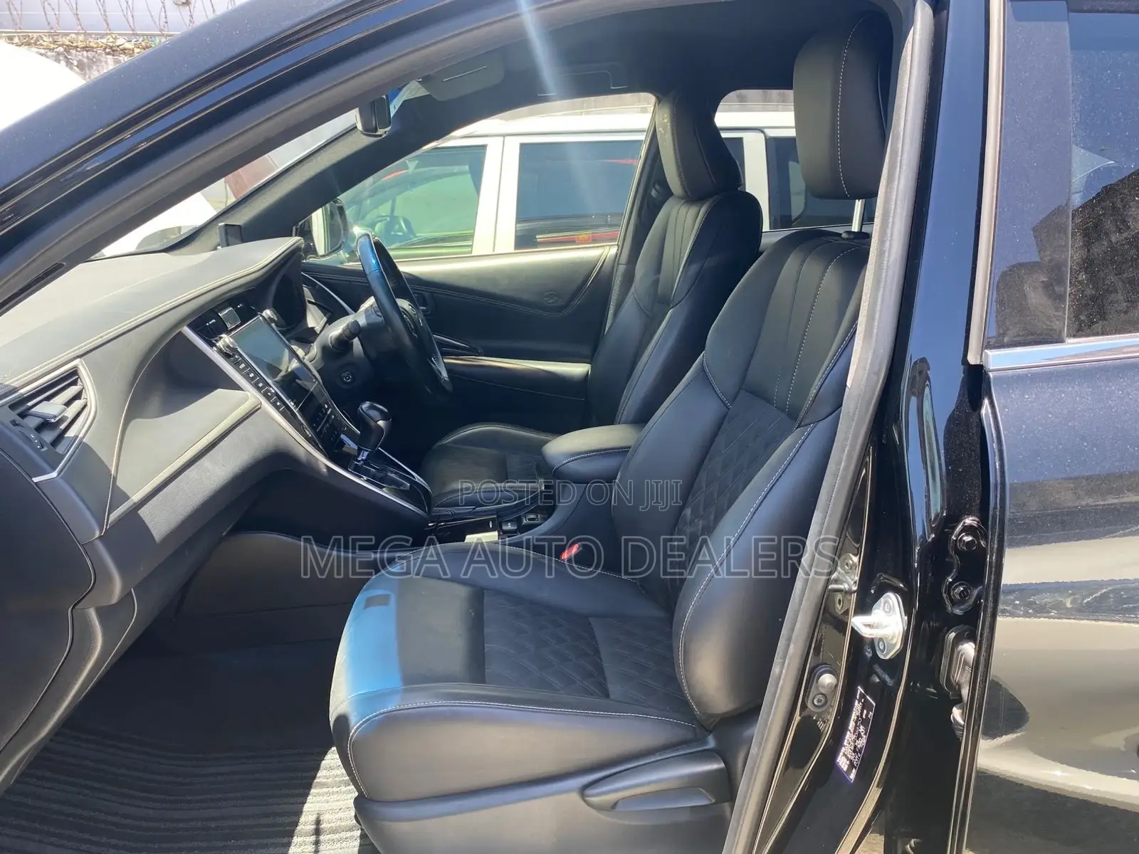 Toyota Harrier 2019 Black