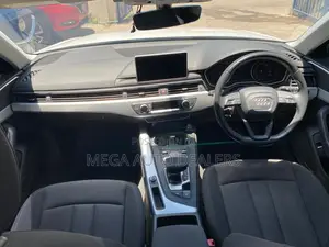 Audi A4 2018 White