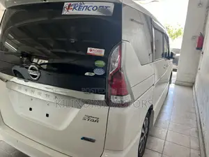 Nissan Serena 2018 White