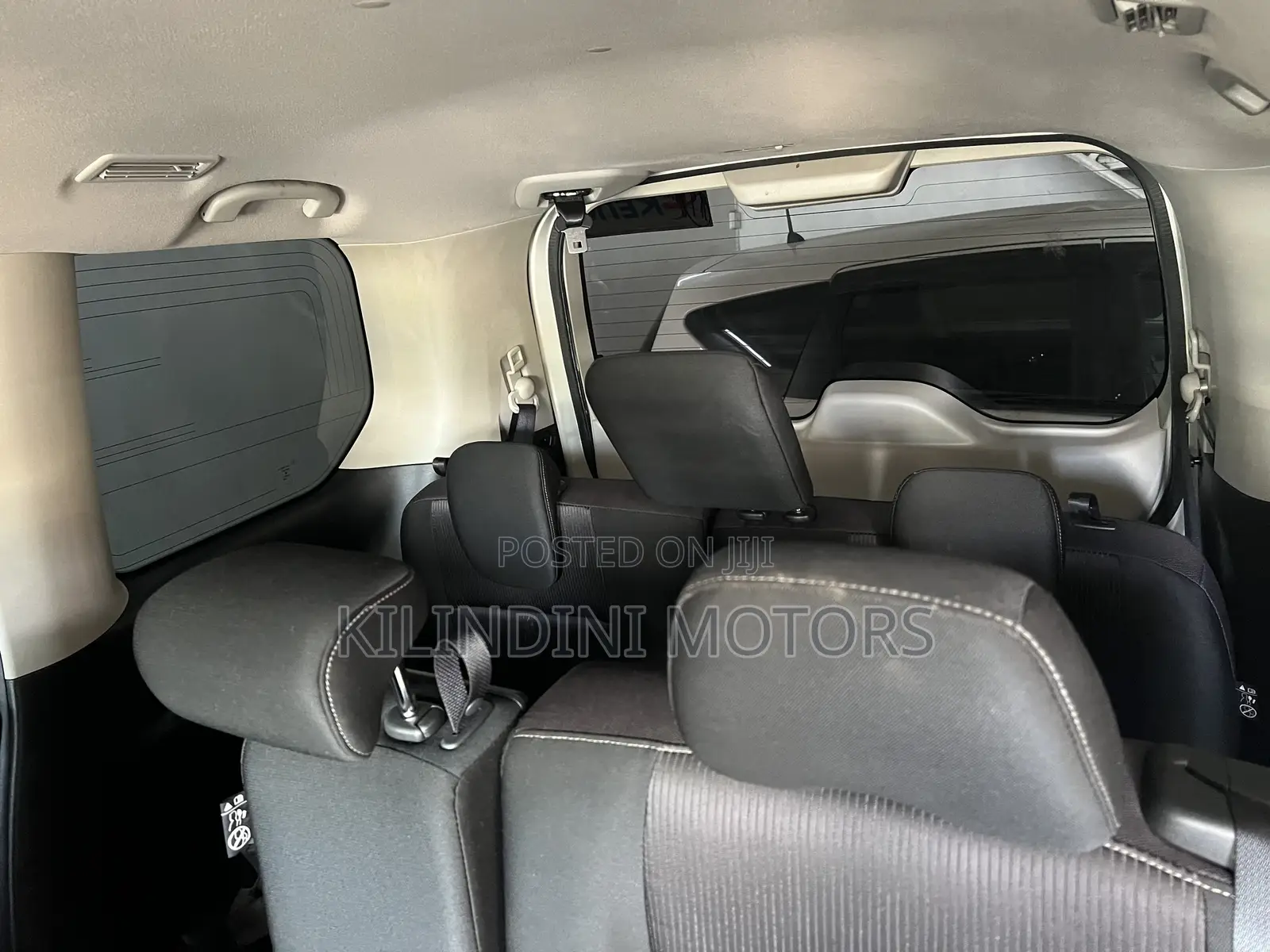 Nissan Serena 2018 White