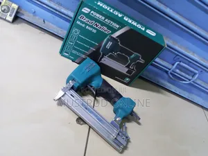 Air Brad Nailer/Compressor Powered