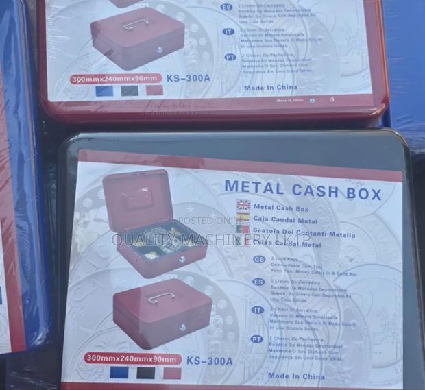 300a Quality Metallic Cash Box