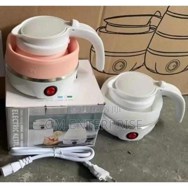 *Foldable Portable Electric Kettle With Silicone Body