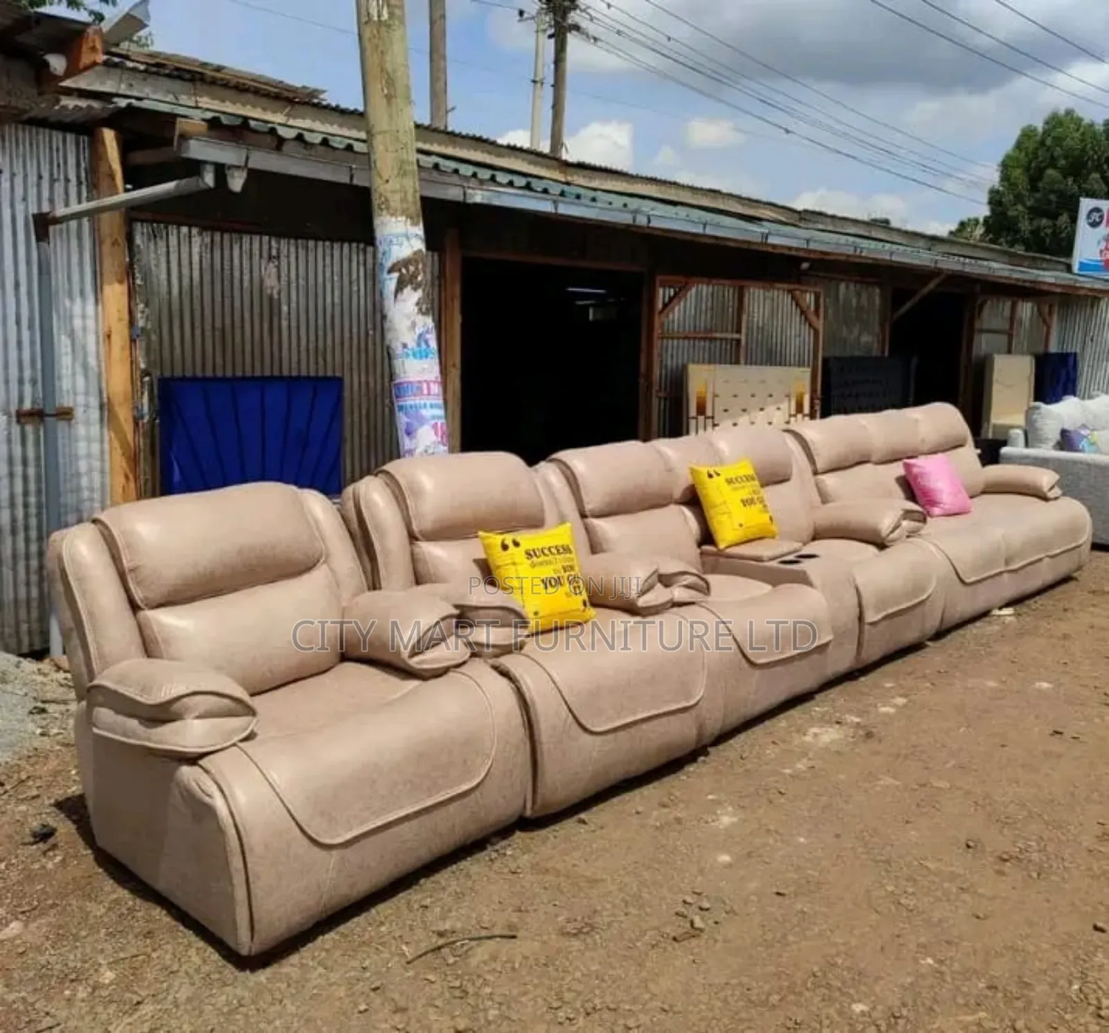 Polished Stylish5-Seater Semirecliner Sofas – Comfortable Affordable