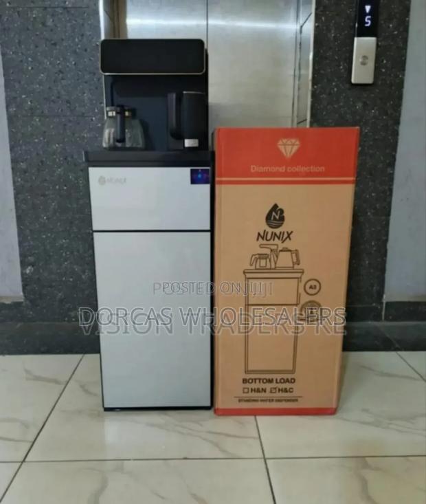 Colour Silver- Bottom Loader Nunix A3c Dispenser