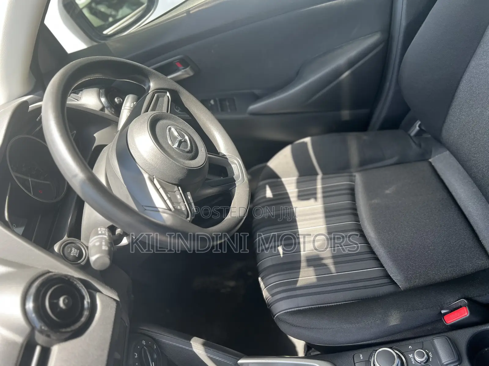 Mazda Demio 2019 Silver