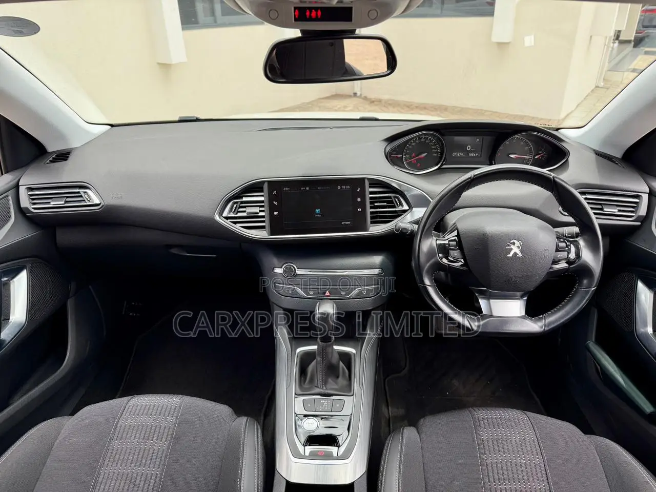 Peugeot 308 2018 White