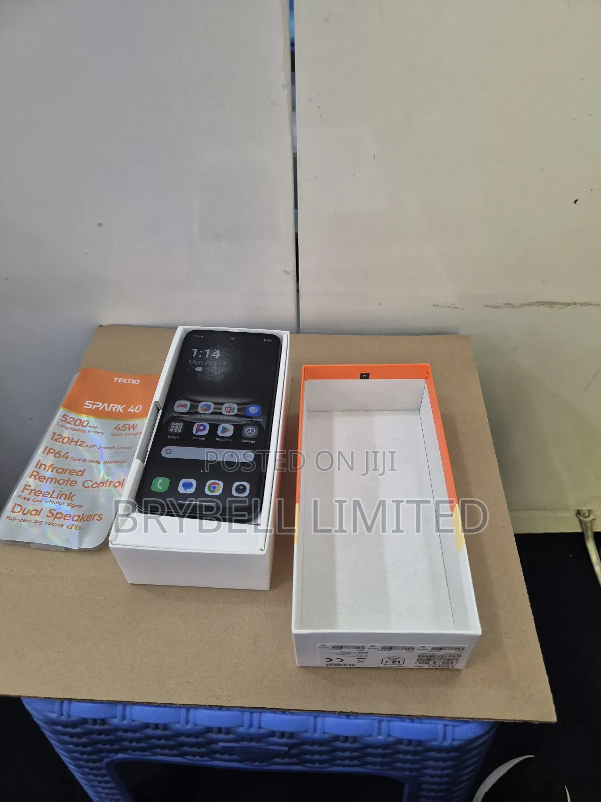 Tecno Spark 40 256 GB Gray