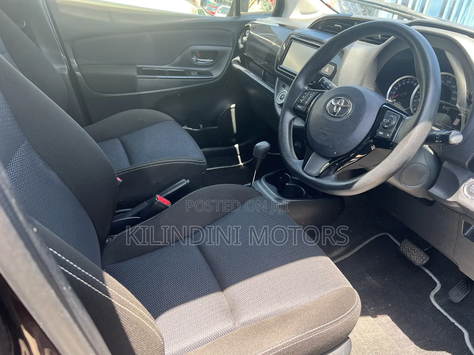 Toyota Vitz 2019 Brown