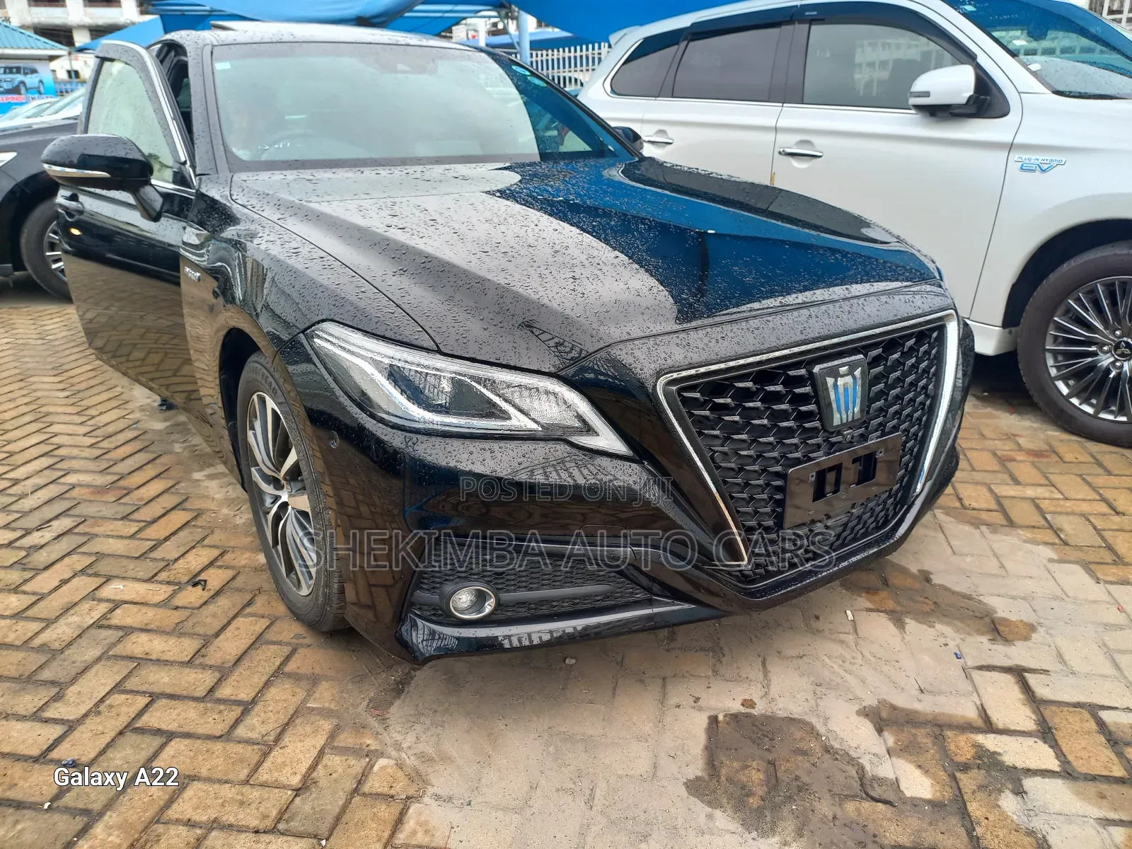 Toyota Crown 2019 Black