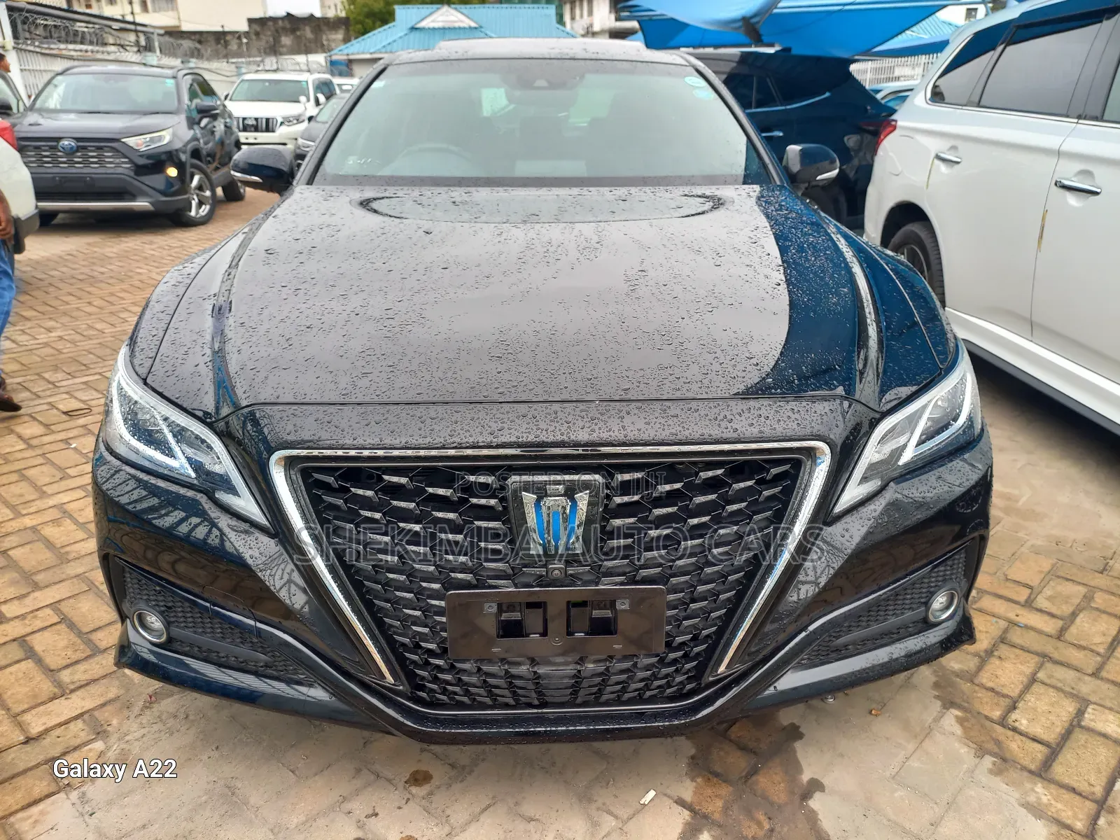 Toyota Crown 2019 Black