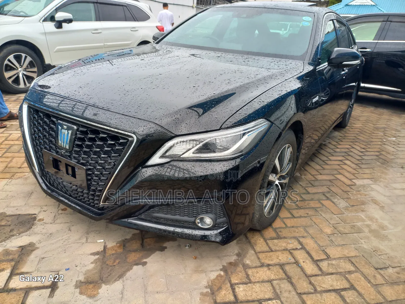 Toyota Crown 2019 Black