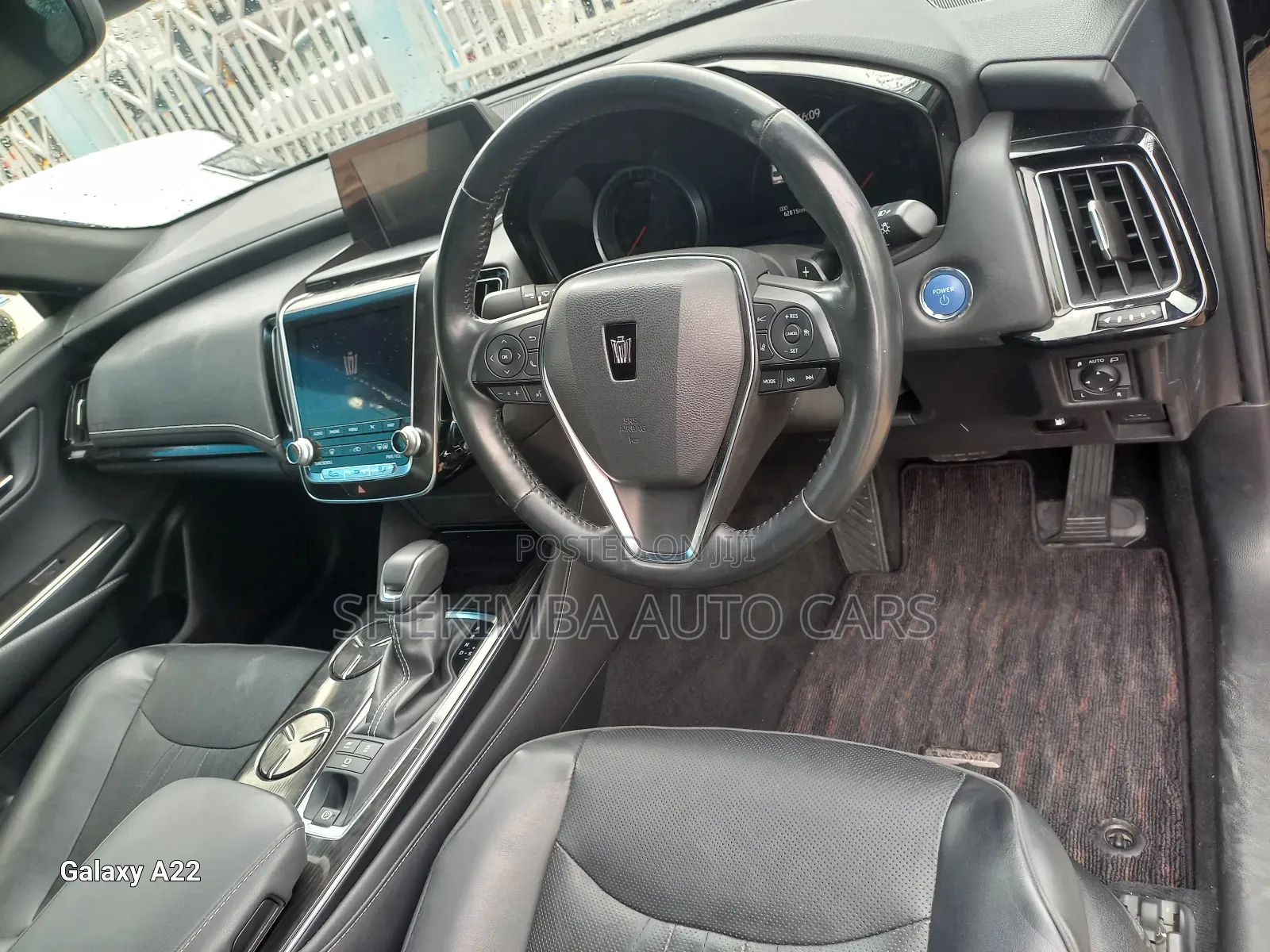 Toyota Crown 2019 Black