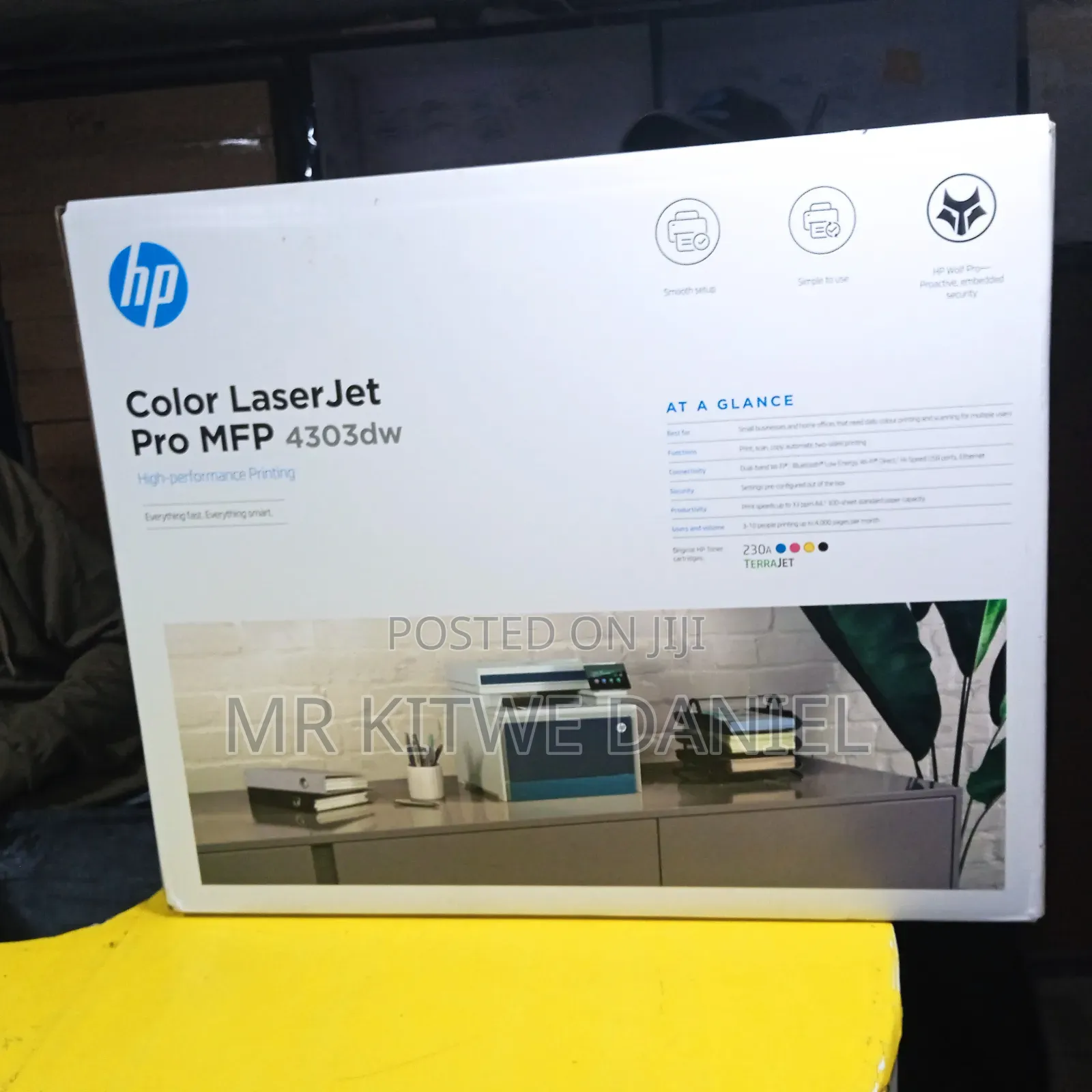 HP Color Laserjet Pro MFP 4303dw Printer
