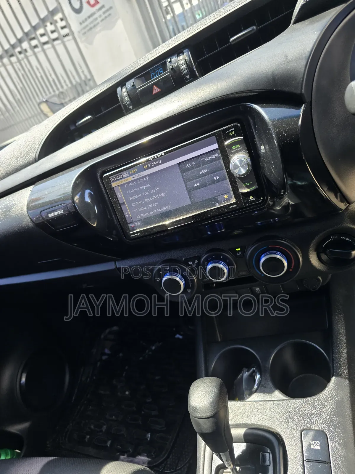 Toyota Hilux 2018 Black